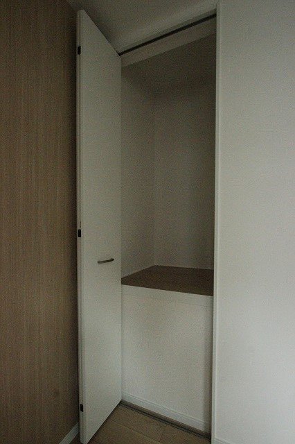 収納　同施工会社類似写真