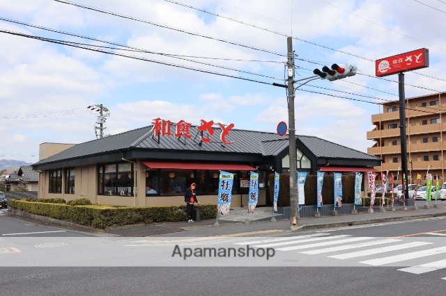 飲食店　和食さと伊賀上野店（飲食店）まで573m