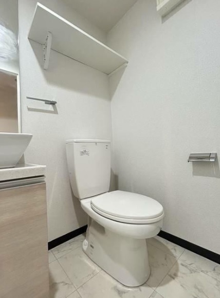 スパシエカステール横浜吉野町のトイレ写真