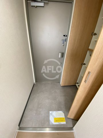 玄関　南堀江アパートメントグランデ　玄関