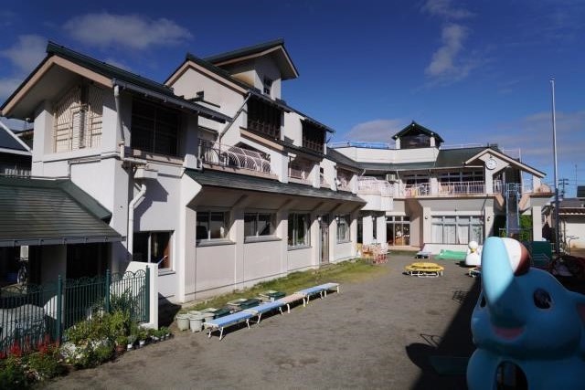幼稚園・保育園　幼保連携型認定こども園宮内中央こども園（幼稚園・保育園）まで1091m