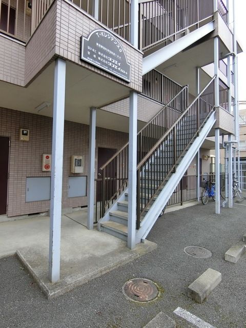 エントランス　外観・共有部分