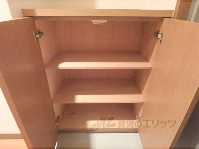 収納　下駄箱