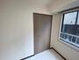 収納　寝室の収納です。部屋がすっきり片付きます。