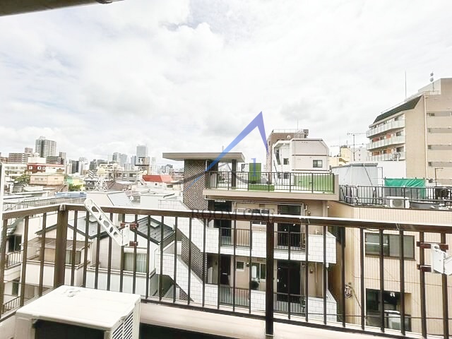 バルコニー　バルコニーです。