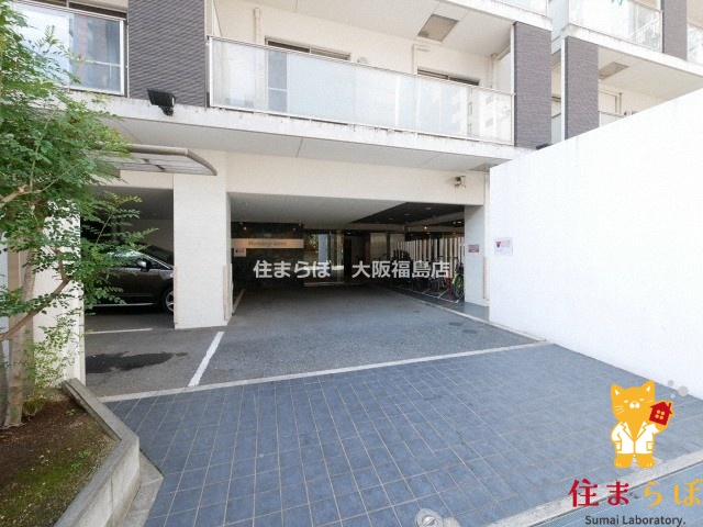 エントランス　共用部の印象も大切に