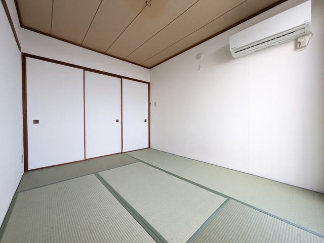 その他部屋・スペース　エアコンは残置物の為機能保証致しません