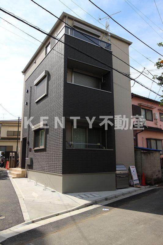 建物外観　落ち着いた雰囲気の外観です