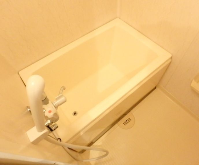 バス・シャワールーム　きれいなお風呂です