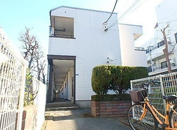 エントランス　毎日通るエントランスはこのようになっています