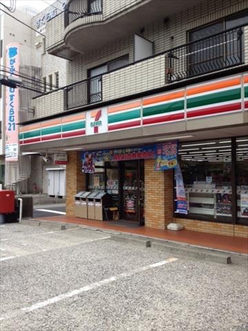 コンビニ　セブンイレブン（コンビニ）まで80m