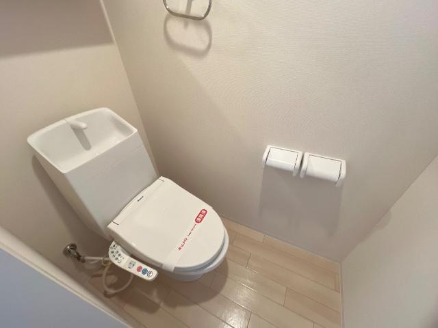トイレ　シャワー付トイレ