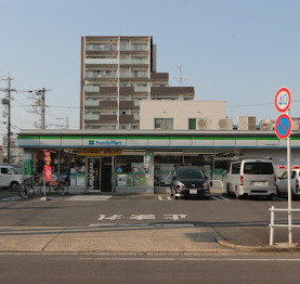 コンビニ　ファミリーマート 名古屋上飯田店（コンビニ）まで279m