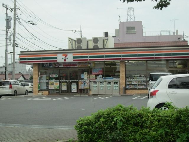 コンビニ　セブンイレブン上北台３丁目店（コンビニ）まで333m