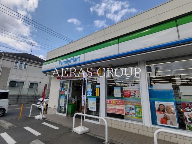 コンビニ　ファミリーマート 町田高ヶ坂店（コンビニ）まで115m