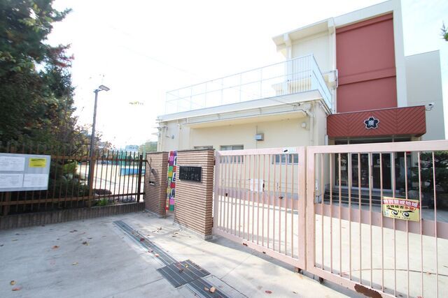 小学校　名古屋市立広路小学校（小学校）まで100m