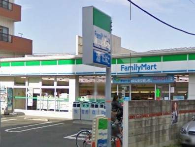 コンビニ　ファミリーマート　曳舟駅東店（コンビニ）まで100m