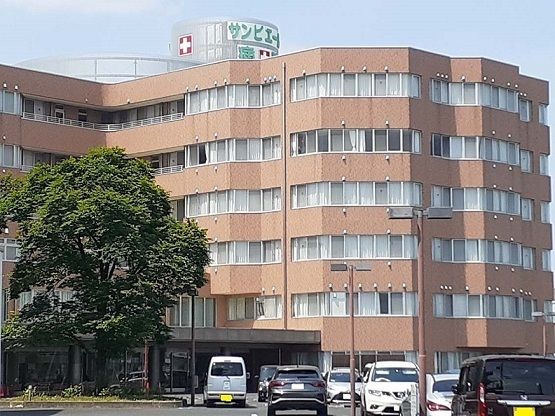 病院　サンピエール病院（病院）まで400m
