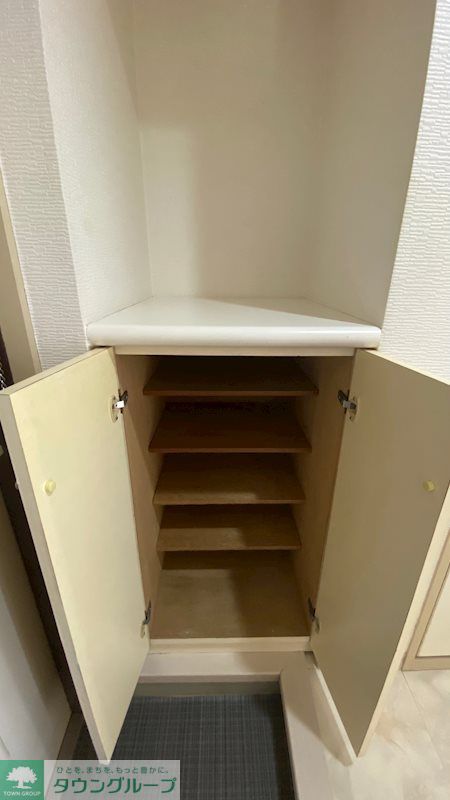 収納　シューズボックス