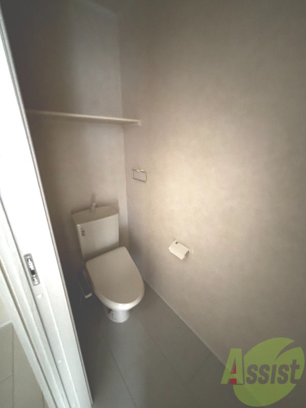 トイレ　トイレはウォシュレット機能付き。シャワートイレは日本の宝。