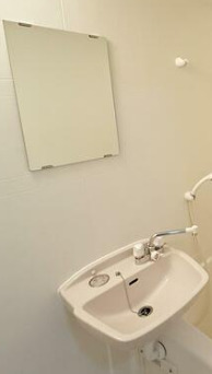 洗面設備　洗面台です