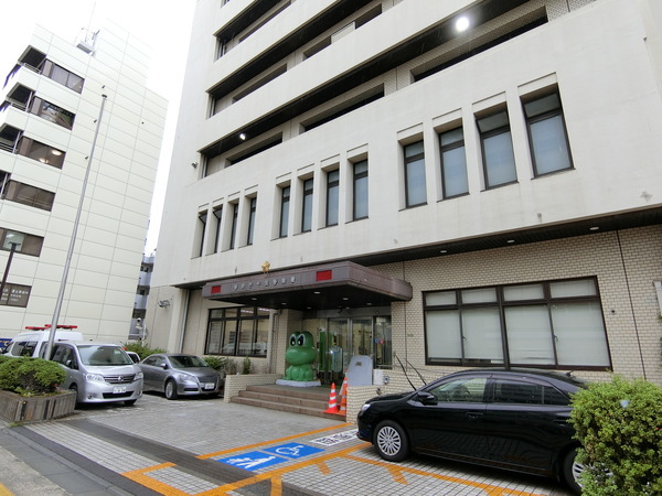 警察署・交番　千住警察署（警察署・交番）まで571m