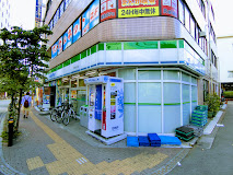 コンビニ　ファミリーマート 常盤台北口店（コンビニ）まで1175m