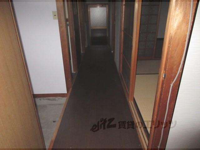 その他部屋・スペース　廊下
