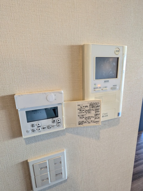 セキュリティ　ＴＶモニターモニターホン付きオートロック
