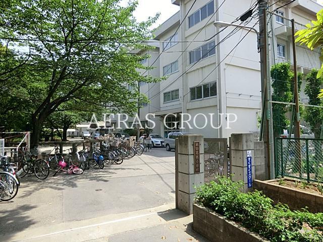 小学校　江戸川区立第四葛西小学校（小学校）まで741m