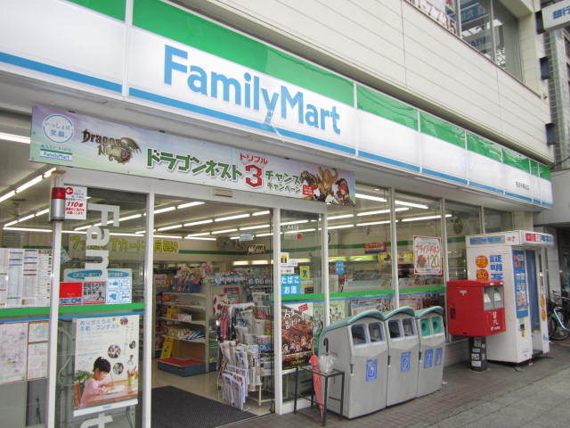 コンビニ　ファミリーマート（コンビニ）まで160m