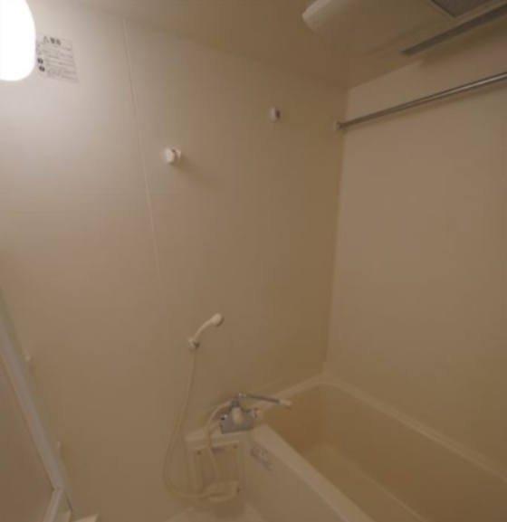 バス・シャワールーム　※別部屋の参考写真です。