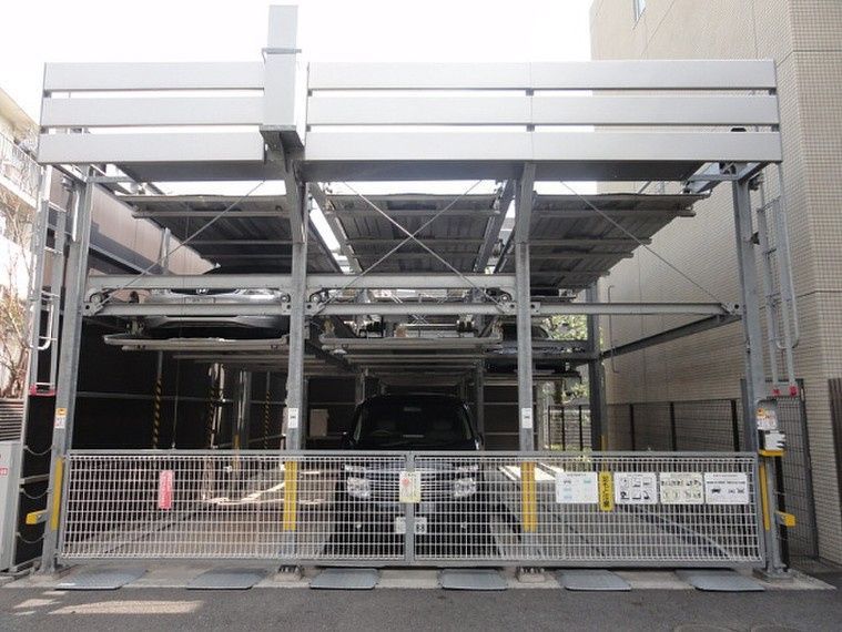 駐車場　☆駐車場☆
