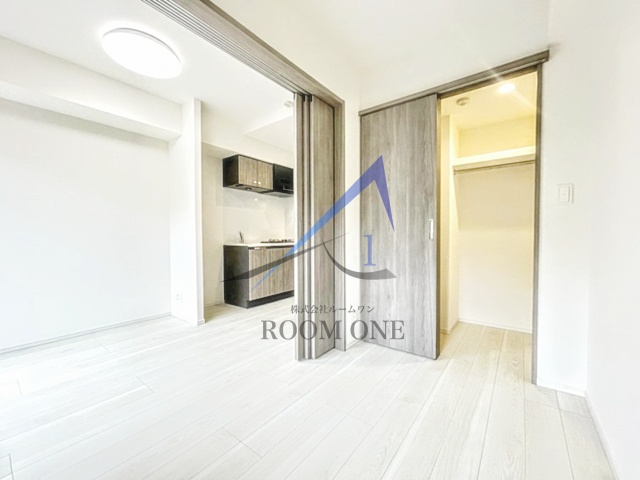 居室・リビング　洋室のお部屋です。