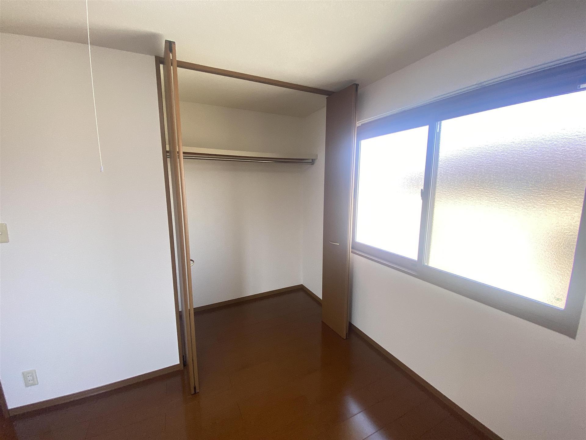 収納　広めのクローゼット付きでたくさん収納できますよ☆