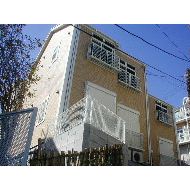 建物外観　明るくお洒落な外観です
