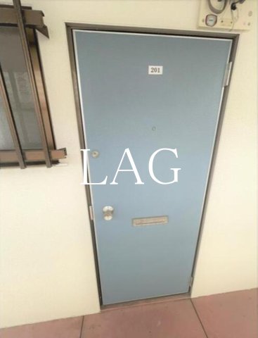 玄関　玄関です。