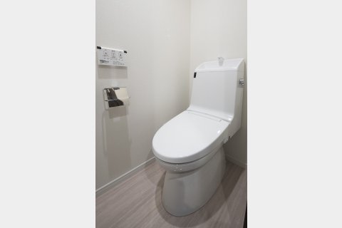 トイレ　※別部屋の参考写真です。