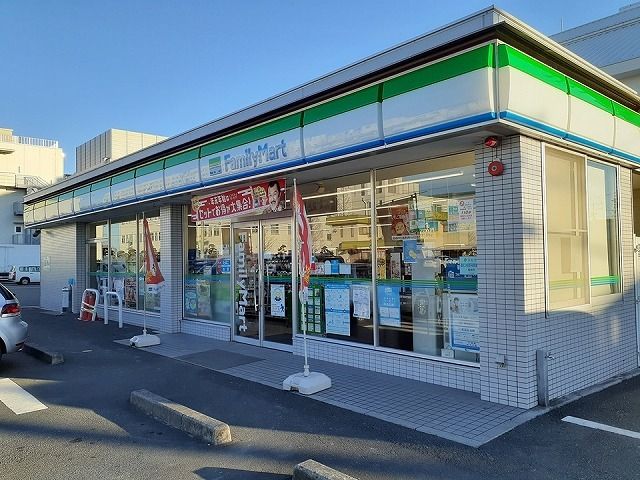 コンビニ　ファミリーマート浜松市野店（コンビニ）まで500m