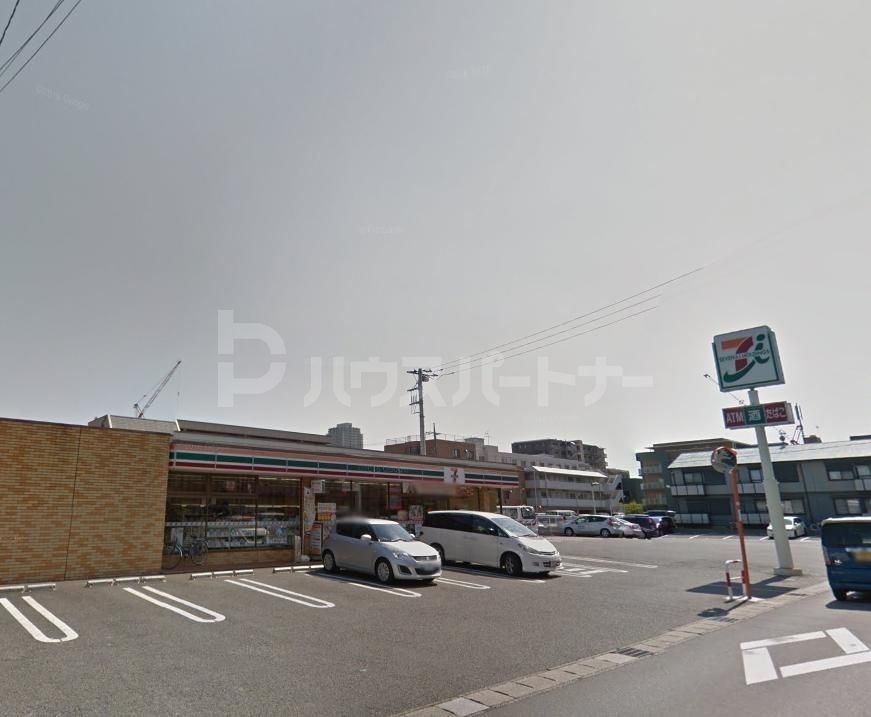 コンビニ　セブンイレブン船橋夏見1丁目店（コンビニ）まで198m