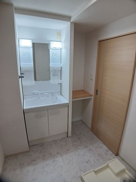クリーンハイツ あおいの内装写真