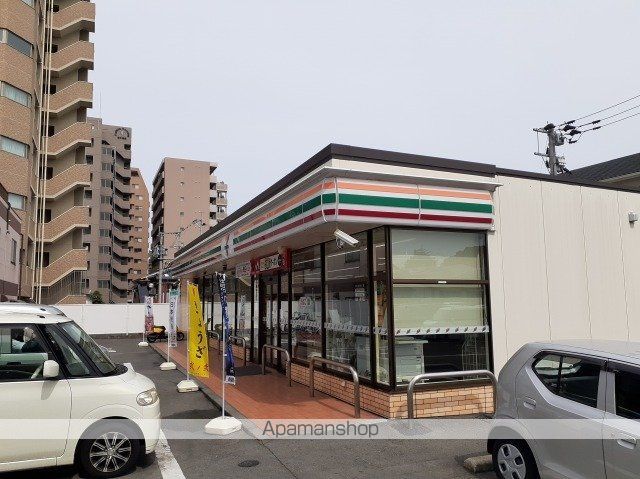 コンビニ　セブンイレブン南千反畑町（コンビニ）まで140m