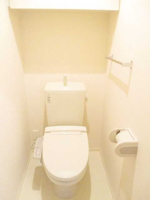 トイレ　★ウォシュレット付のトイレです★