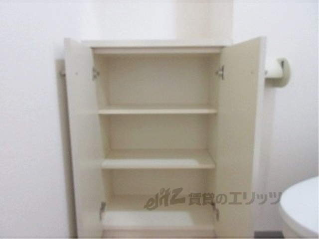 トイレ　収納