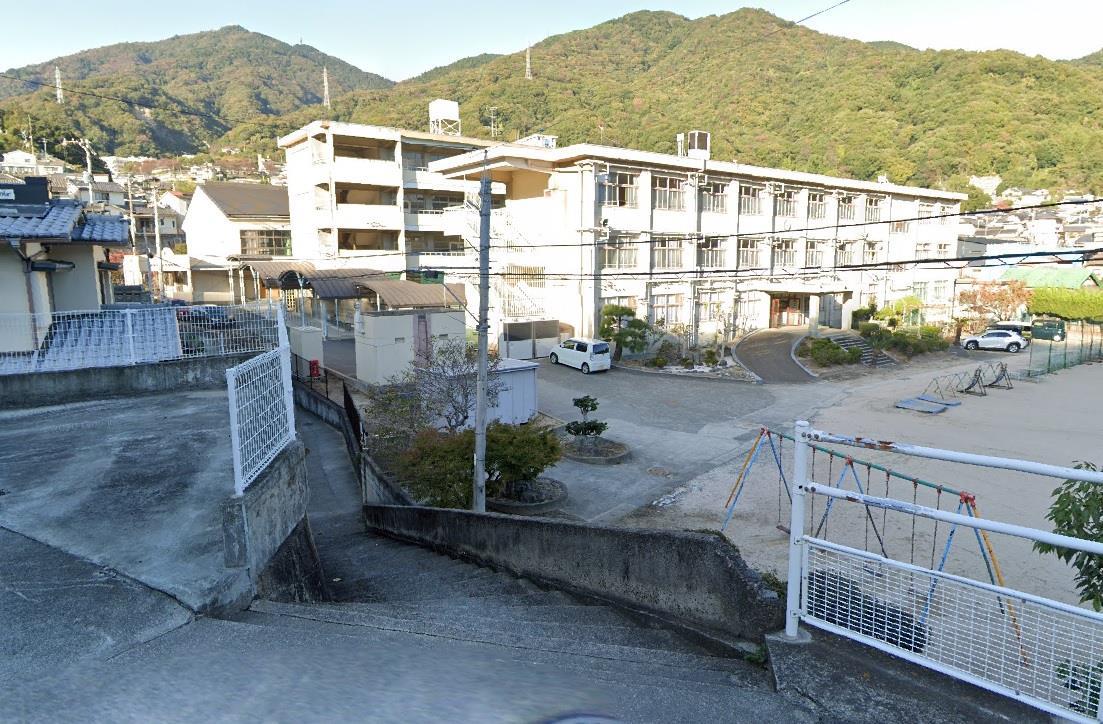 小学校　呉市立原小学校（小学校）まで280m