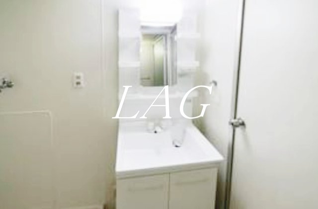 洗面設備　独立洗面台です。