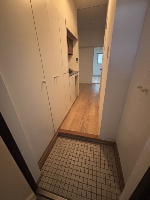 LakiaApartment武庫之荘の玄関写真