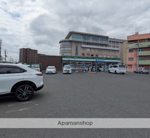 コンビニ　ファミリーマート倉敷老松五丁目店（コンビニ）まで511m