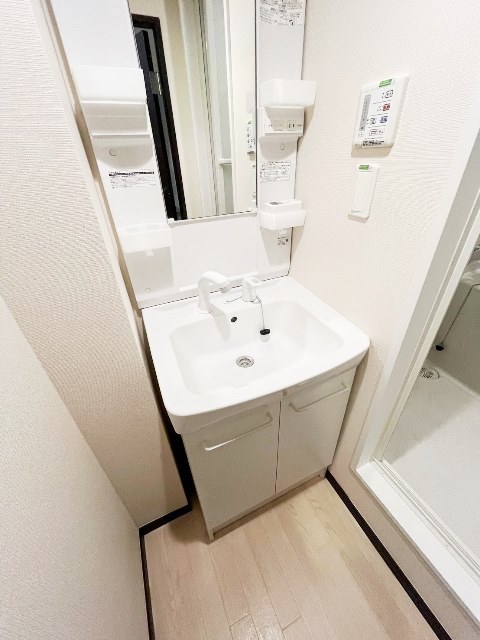 洗面設備　別部屋同仕様タイプ