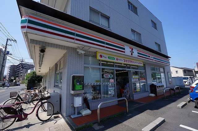 コンビニ　セブンイレブン和光丸山台店（コンビニ）まで245m